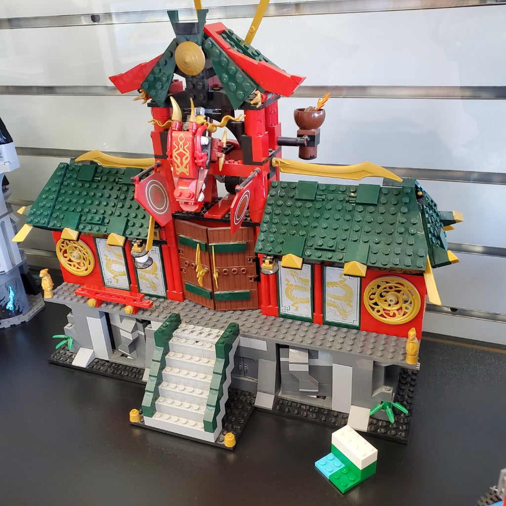 70728 Battle for Ninjago City (Retired) (Previously Owned