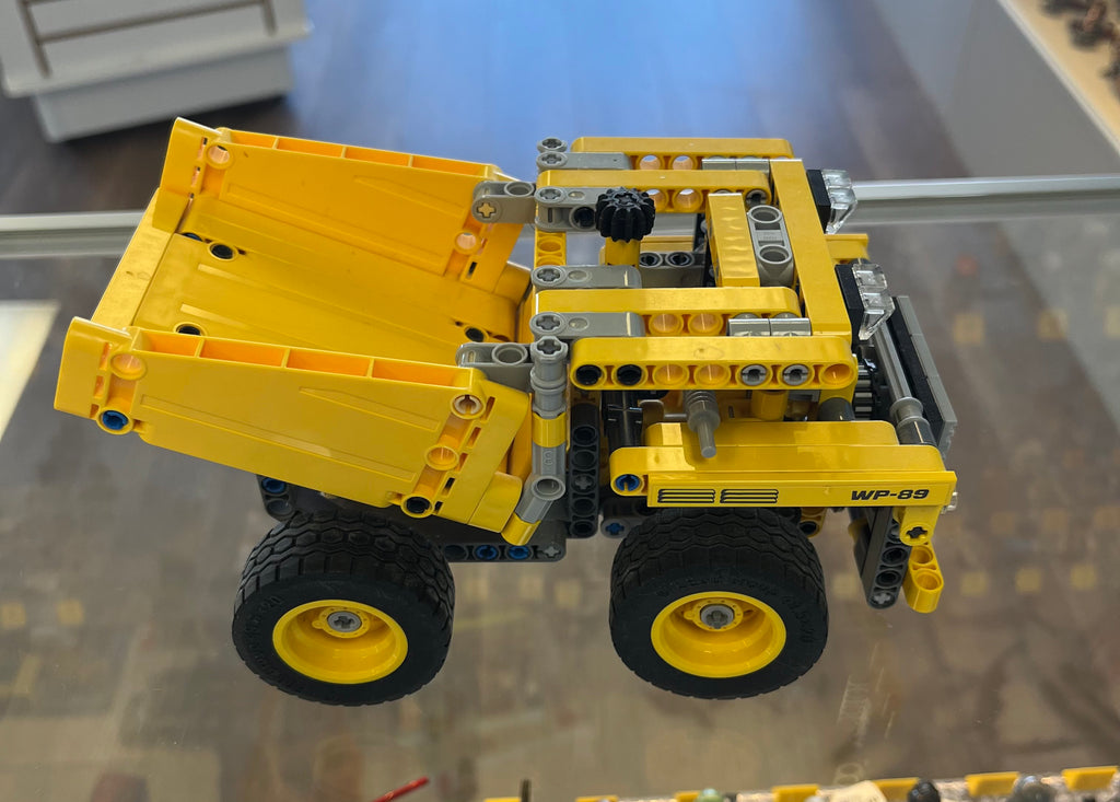42035 LEGO Technic Mining Truck (Retired) (Previously Owned