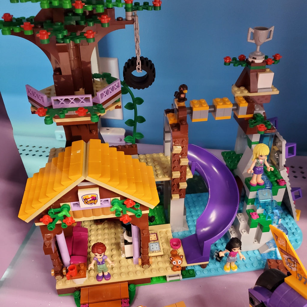 Lego adventure camp online tree house