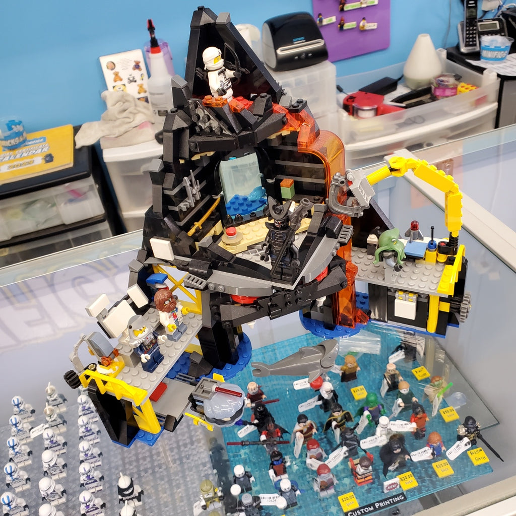 Lego Ninjago Movie Garmadon Volcano Lair 70631 Garmadon's Volcano