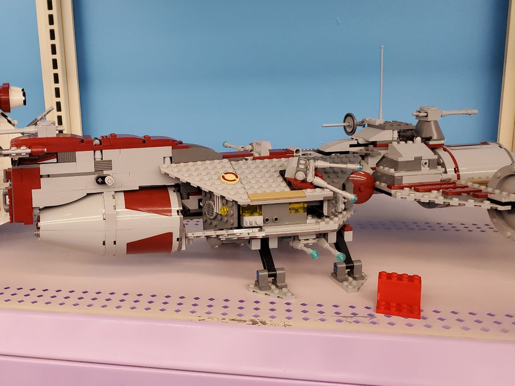 7964 Republic Frigate Retired Previously Owned Bricks and