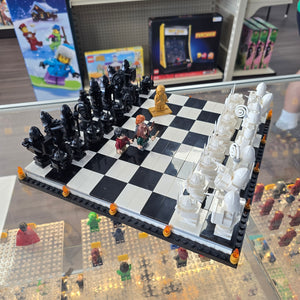 76392 Hogwarts Wizard's Chess (Previously Owned) (Retired)
