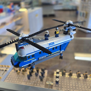 4439 Heavy-Duty Helicopter (Retired) (Previously Owned)