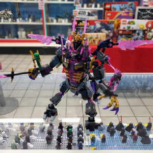 71772 The Crystal King (Previously Owned) (Retired)