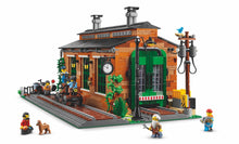 910033 LEGO Old Train Engine Shed (Retired) (New Sealed)