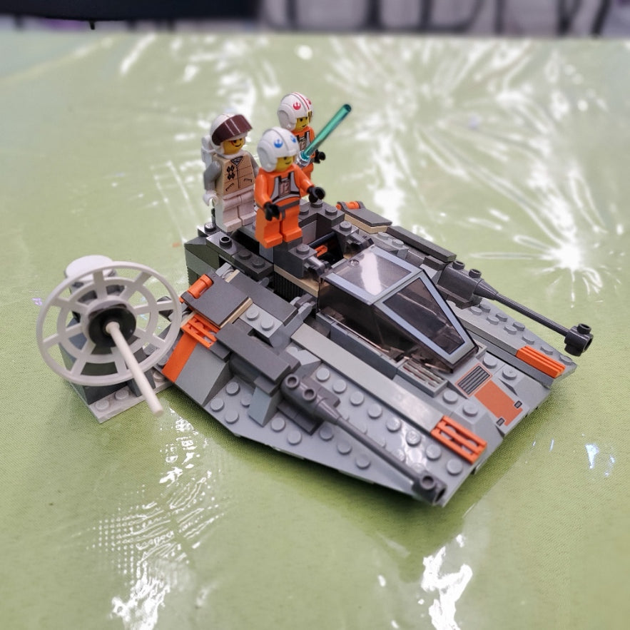 7130 Snowspeeder (Previously Owned) (Retired)