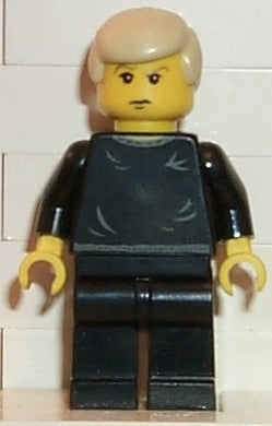 HP037 Draco Malfoy, Black Sweater
