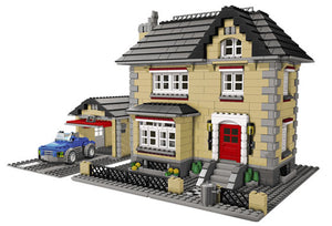 4954 LEGO Creator: Model Town House (Retired) (Certified Complete)