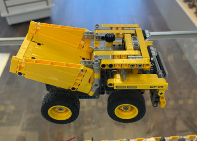 42035 LEGO Technic Mining Truck (Retired) (Previously Owned)