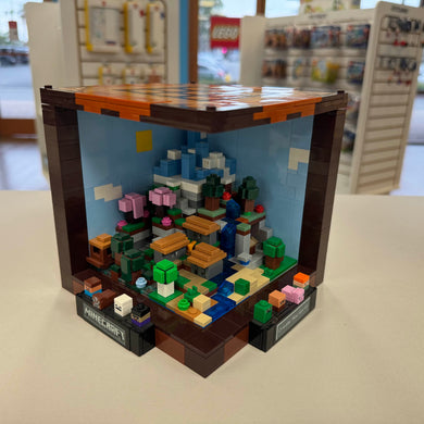 21265 The Crafting Table (Previously Owned)