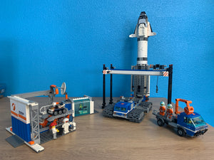 Lego City Rocket Assembly Transport 60229 LEGO CITY: Rocket