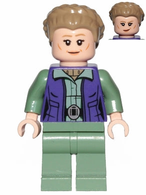 SW1011 General Leia (Dark Tan Turtleneck, Detailed Vest)