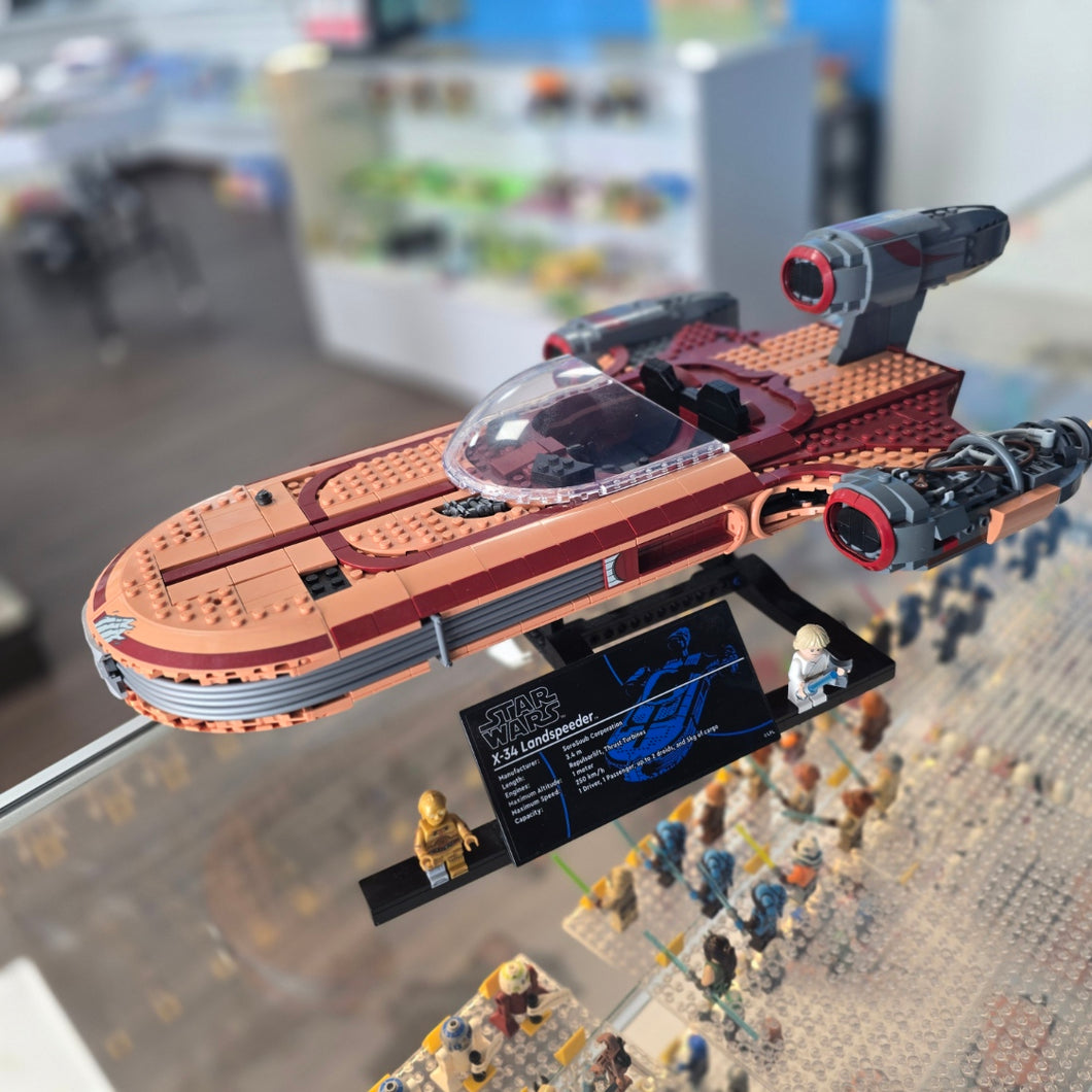 75341 Luke Skywalker's Landspeeder - UCS Star Wars (Previously Owned)