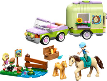 42695 Horse & Baby Foal Trailer