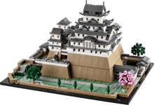 21060 Himeji Castle