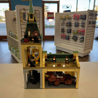 76387 Hogwarts: Fluffy Encounter (Previously Owned) (Retired)