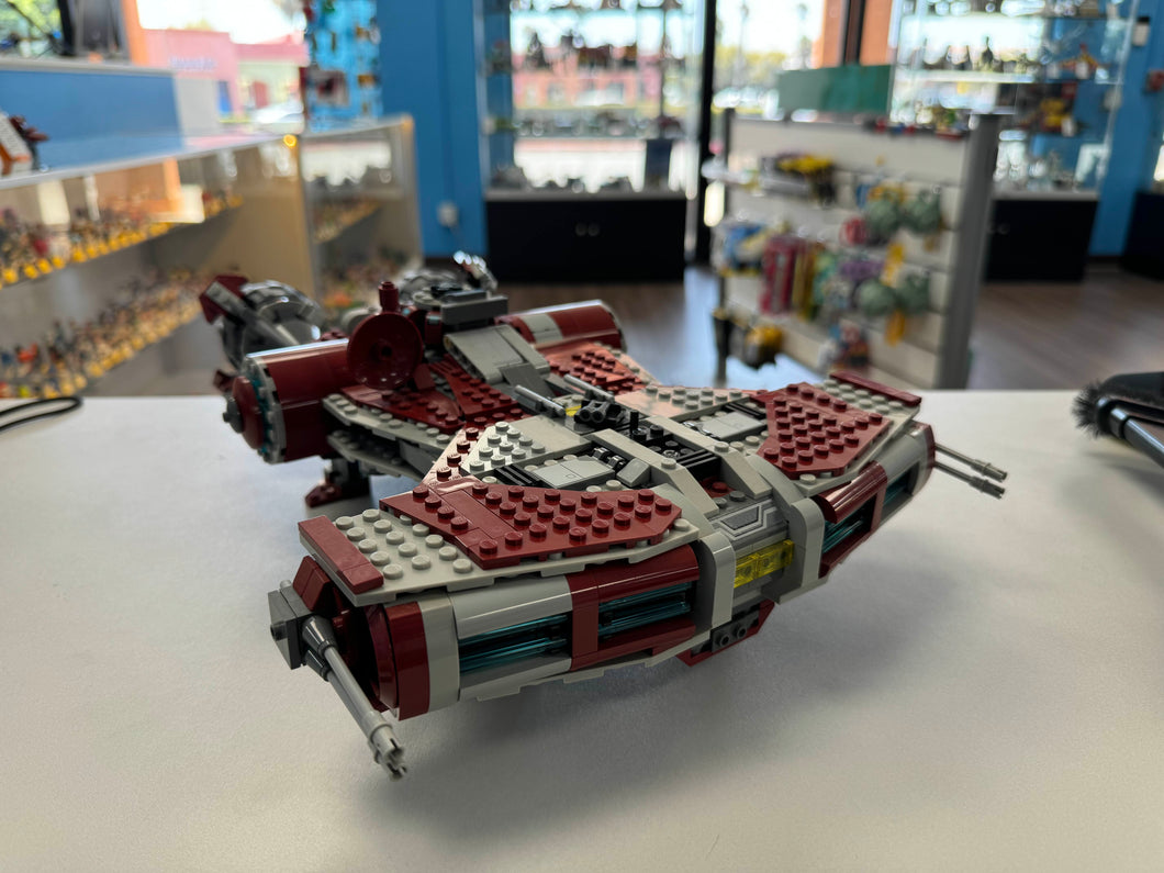 75025 Jedi Defender-class Cruiser (Retired) (Previously Owned)