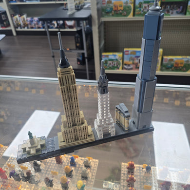 21028 Architecture New York (Previously Owned)