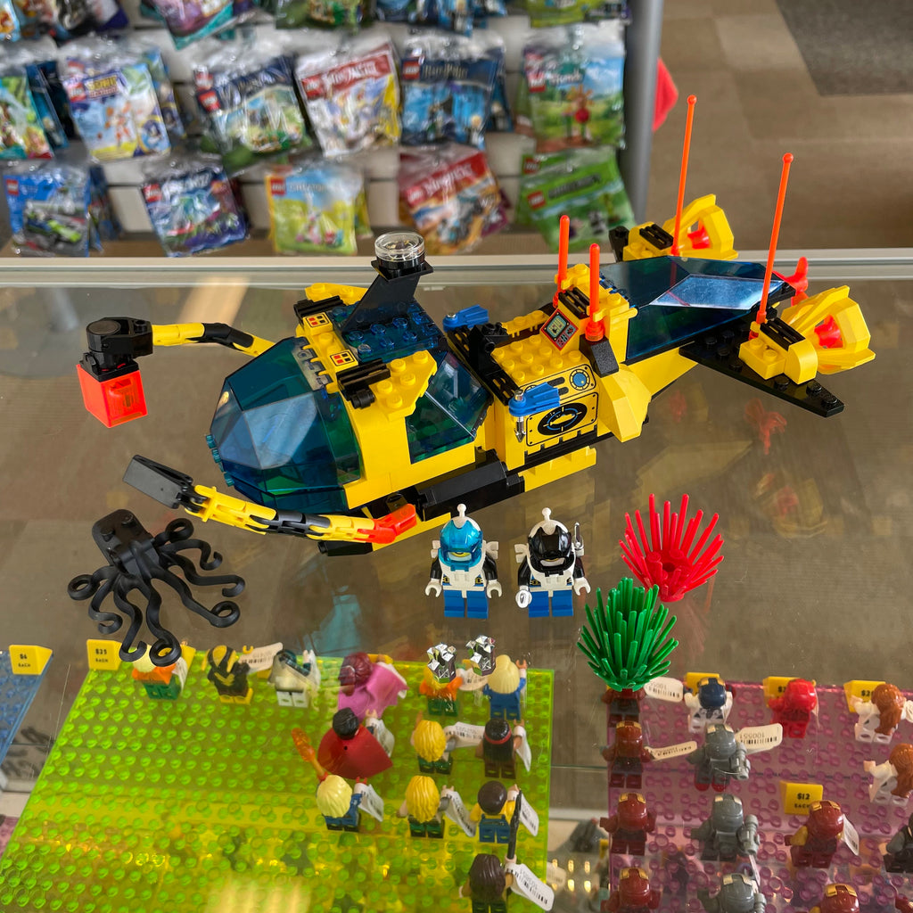 6175 Crystal Explorer Sub (Retired) (Previously Owned) Bricks and Minifigs Ontario