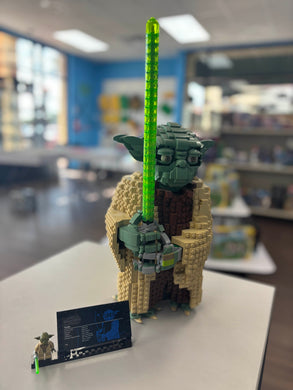 75255 Yoda (Previously Owned) (Retired)