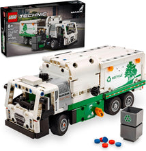 42167 Mack® LR Electric Garbage Truck