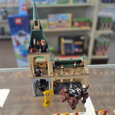 76387 Hogwarts: Fluffy Encounter (Previously Owned) (Retired)