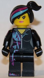 TLM083 Lucy Wyldstyle - Closed Mouth