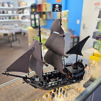 4184 Black Pearl Pirates of the Carribean (Retired) (Previously Owned)