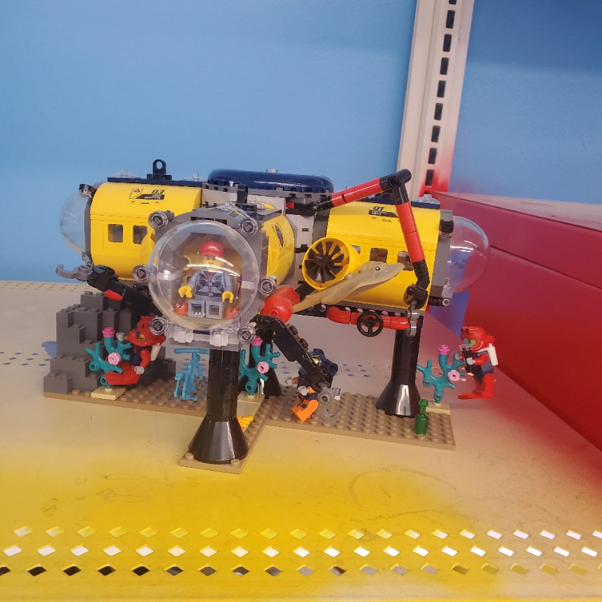 60265 LEGO City: Ocean Exploration Base (Retired) (Previously Owned)