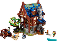 21325 LEGO Ideas Medieval Blacksmith (Retired) (Certified Complete)