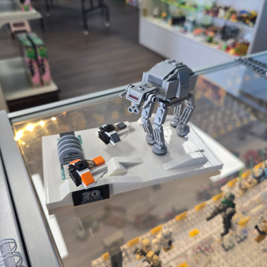 40333 Star Wars Battle of Hoth 20th Anniversary Edition (Retired) (Previously Owned)