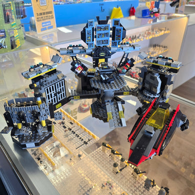 70909 Batcave Break-in (Retired) (Previously Owned)