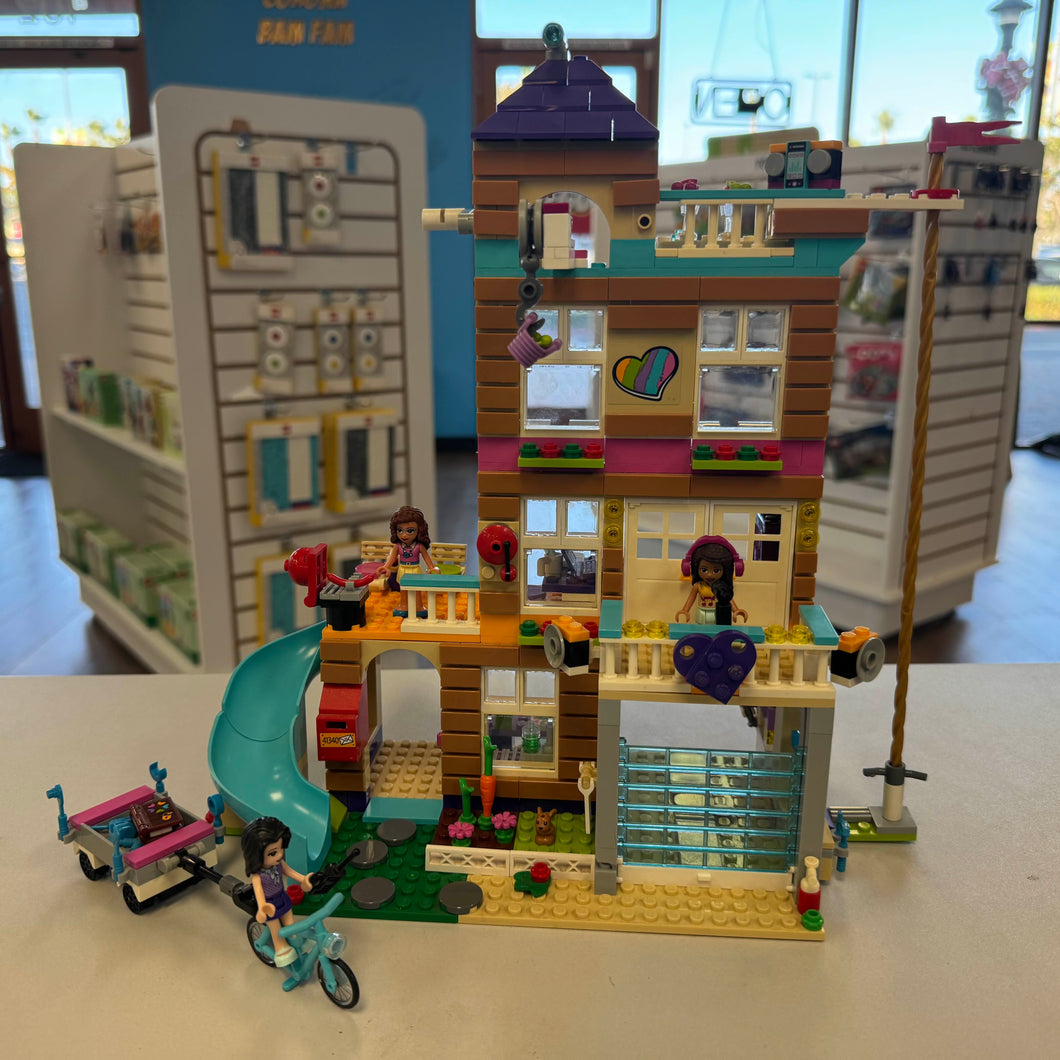 41340 Friendship House (Retired) (Previously Owned)