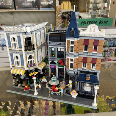 10255 Assembly Square (Retired) (Previously Owed)