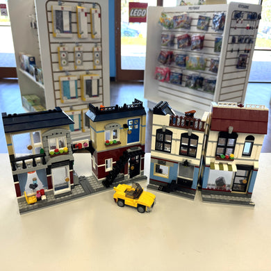 31026 Bike Shop & Café {Cafe} (Retired) (Previously Owned)
