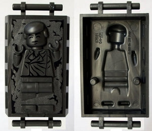 SW0978 Han Solo in Carbonite (Block with Handles)