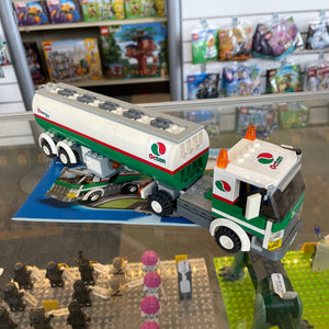 3180 LEGO City: Tank Truck (Retired) (Previously Owned)