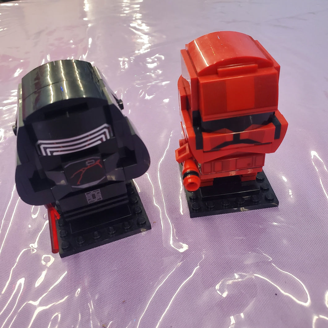 75232 Kylo Ren & Sith Trooper Brickheadz (Previously Owned) (Retired)