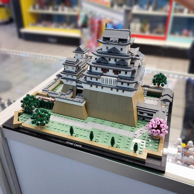 21060 Himeji Castle (Previously Owned)