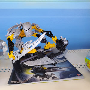 8697 Toa Ignika Bionicle (Retired) (Previously Owned)