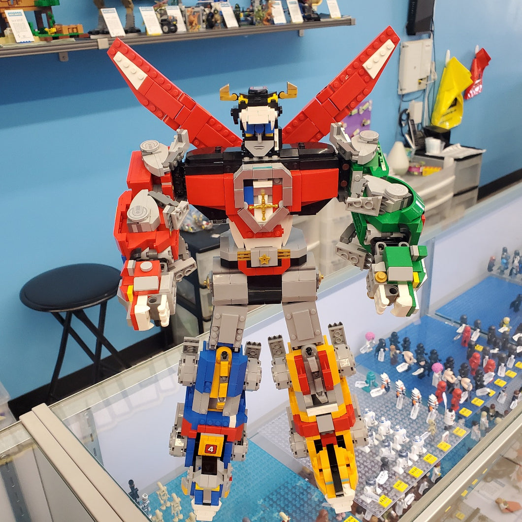 21311 Voltron (Retired) (Previously Owned)