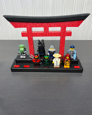 Go Figure Temple Gate Minifigure Display