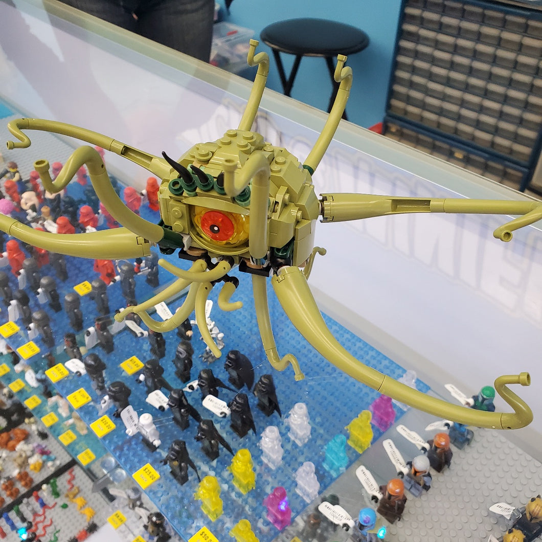 76205 Gargantos Showdown (Previously Owned)