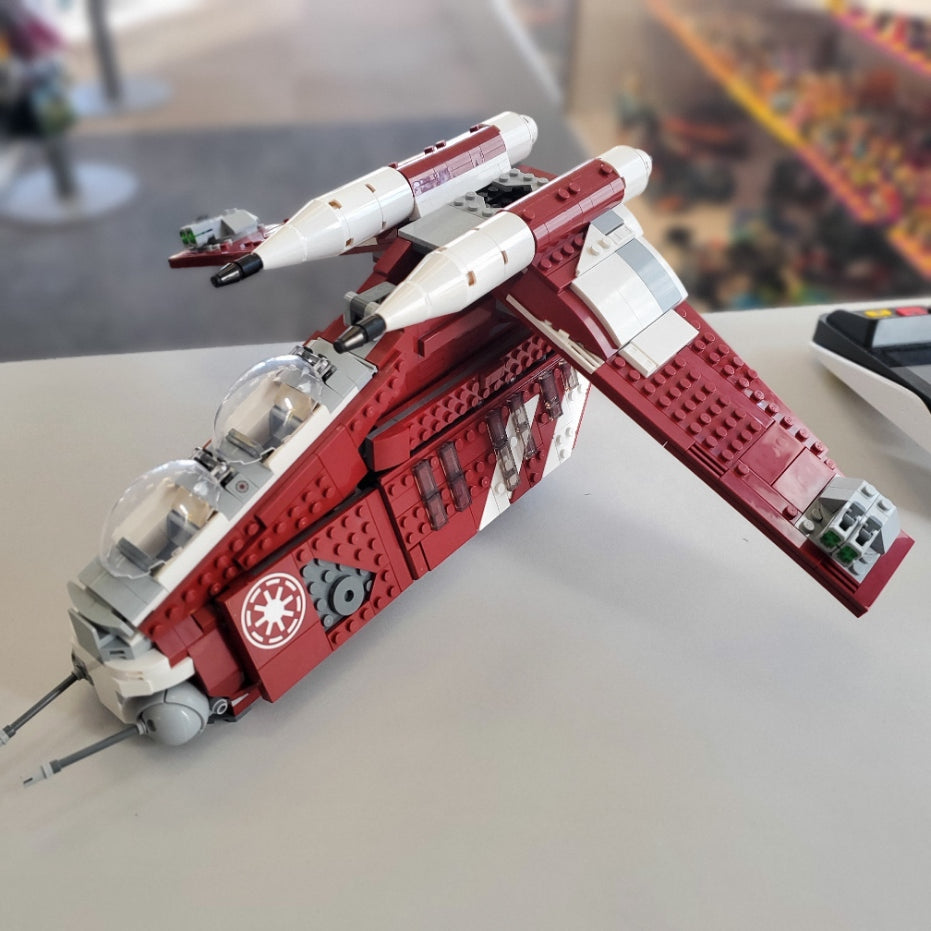 75354 LEGO Star Wars: Coruscant Gunship (Previously Owned)