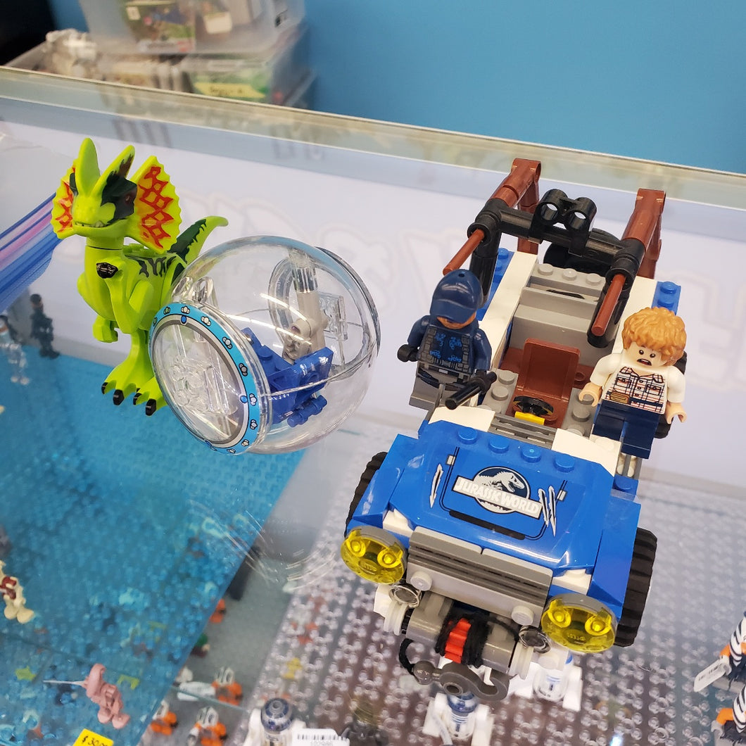 75916 Dilophosaurus Ambush (Retired) (Previously Owned)