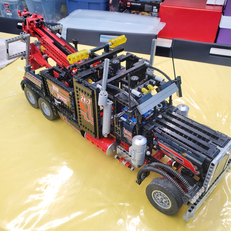 8285 LEGO Technic Tow Truck (Retired) (Previously Owned) – Bricks