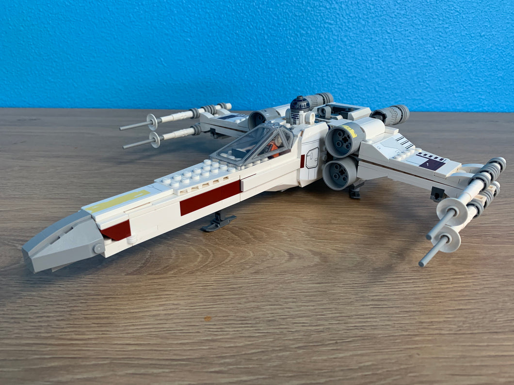 75301 Luke Skywalker's X-wing Fighter (Previously Owned) (Retired)