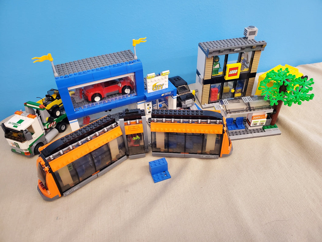 60097 City Square (Retired) (Previously Owned)