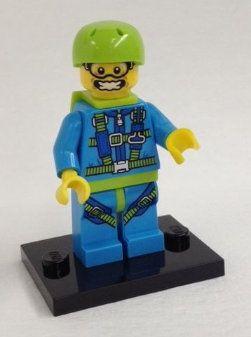 col10-6 Skydiver, Series 10