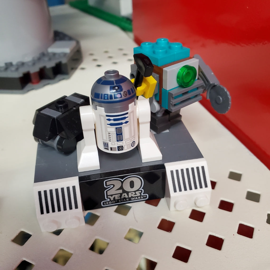 75522 Mini Boost Droid Commander (Retired) (Previously Owned) – Bricks ...